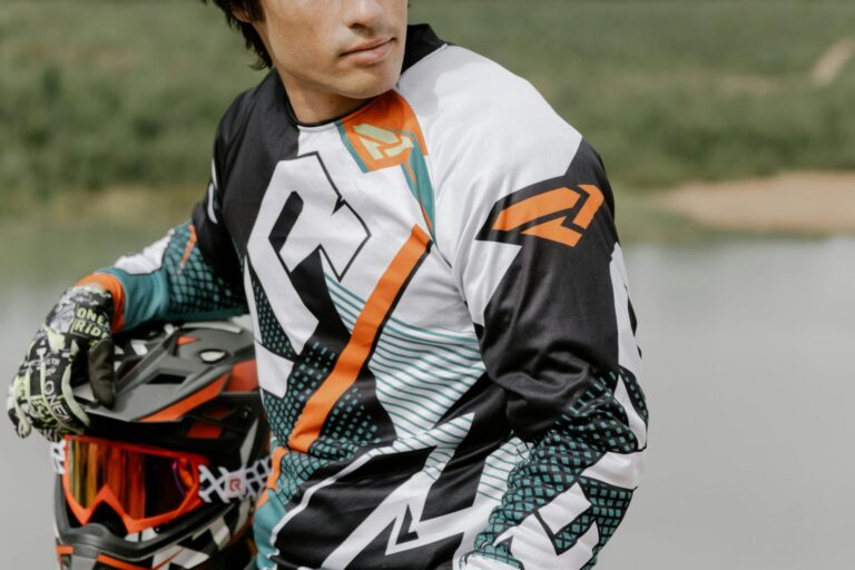Full Throttle Fit: The Ultimate Guide to the Best Racing Gear for Speed, Safety, and Style